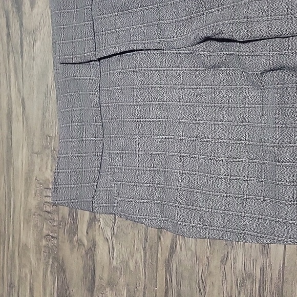 Women classic fit grey pants size 8 - Picture 2 of 6